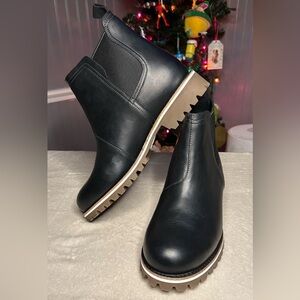 Chaos Fields Chelsea Leather Waterproof Boot Black 10.5 In Box NEW Never Worn